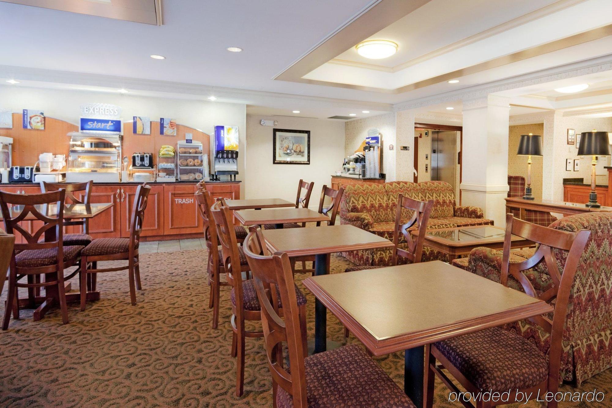 Holiday Inn Express Hotel & Suites Auburn By Ihg מסעדה תמונה
