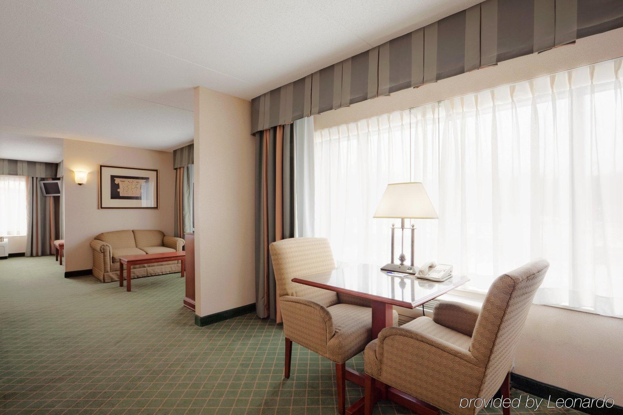 Holiday Inn Express Hotel & Suites Auburn By Ihg חדר תמונה