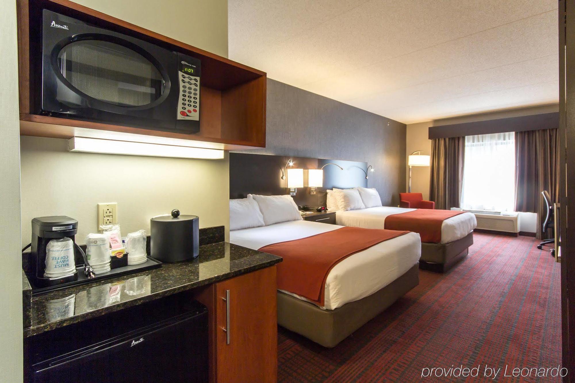 Holiday Inn Express Hotel & Suites Auburn By Ihg מראה חיצוני תמונה